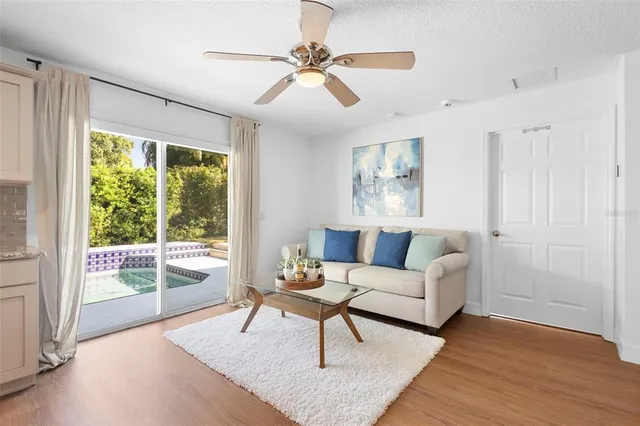 $679,000 | 10 Minnehaha Circle, Maitland, FL 32751