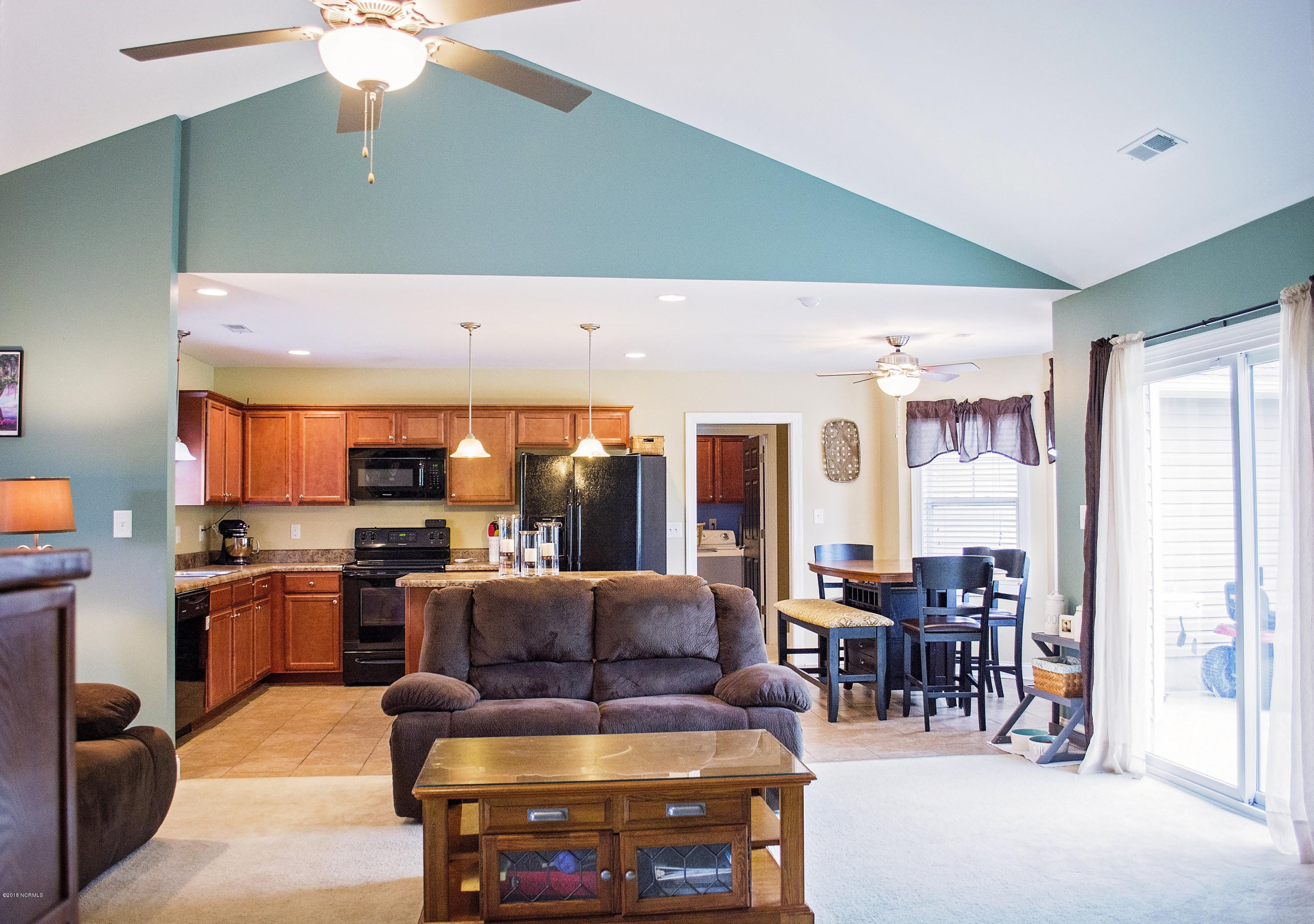 784 Comfort Road Richlands, NC 28574 - Photo 12 of 42 59