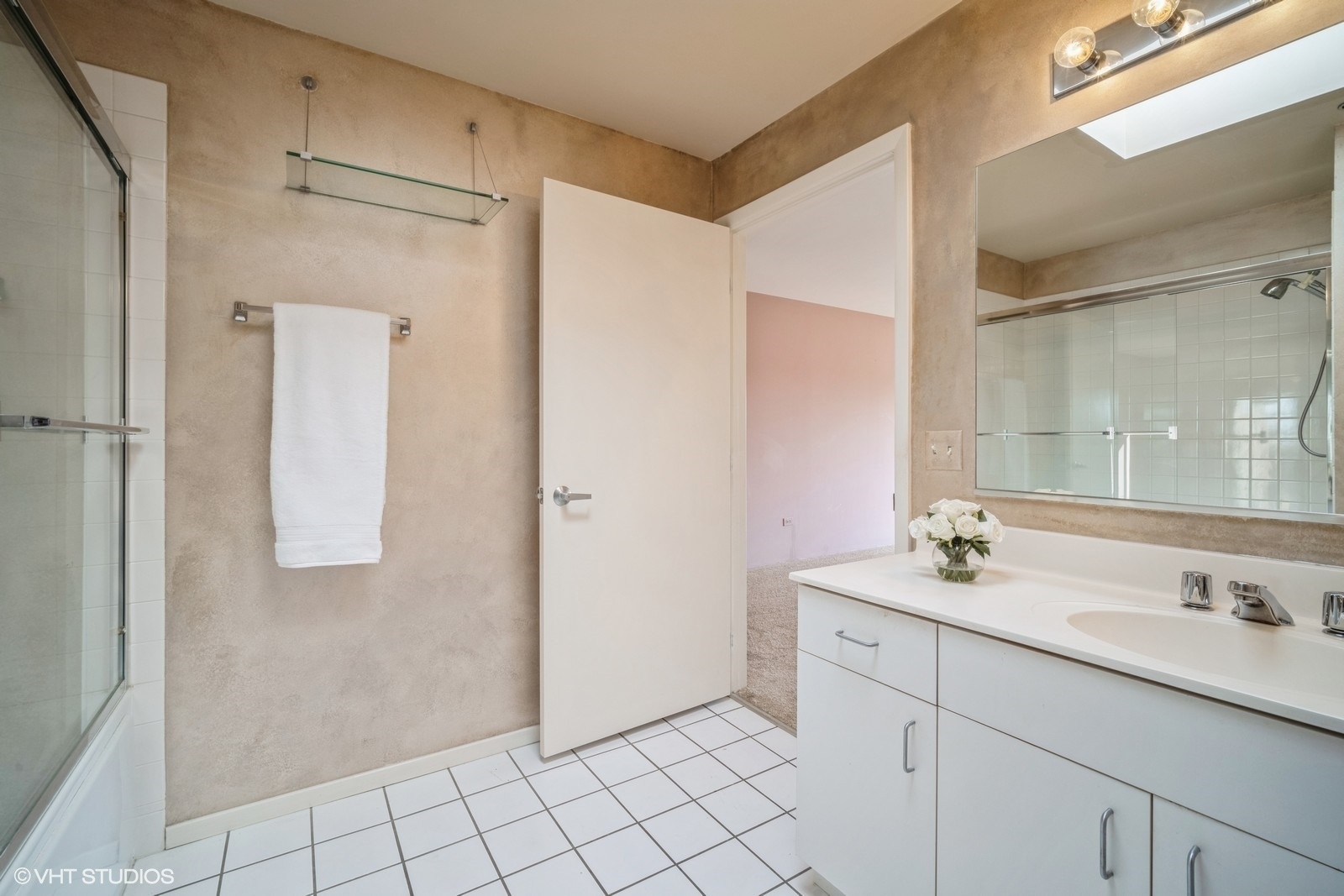 421 Kelburn Road, Unit 313 Deerfield, IL 60015 - Photo 14 of 17 Gallery Image 14