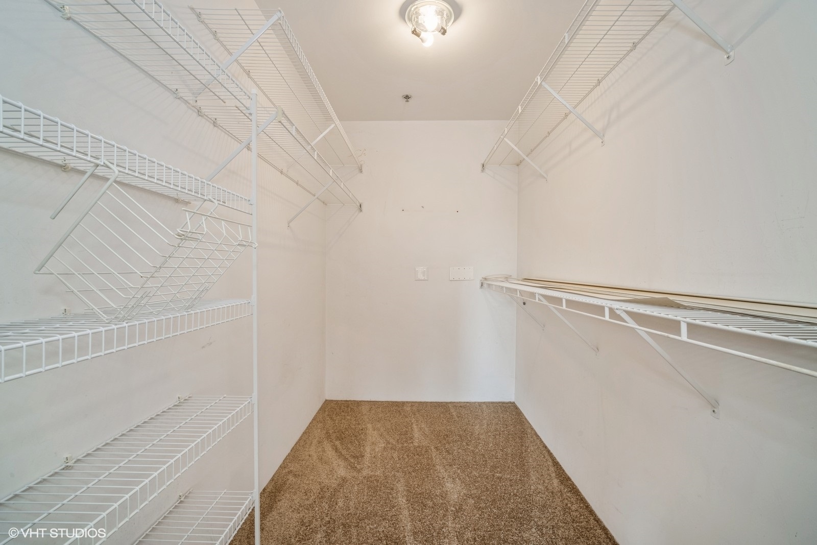 421 Kelburn Road, Unit 313 Deerfield, IL 60015 - Photo 15 of 17 Gallery Image 15