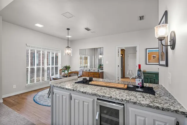 $399,900 | 32 1 Main Place, Benbrook, TX 76126