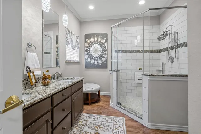 $399,900 | 32 1 Main Place, Benbrook, TX 76126