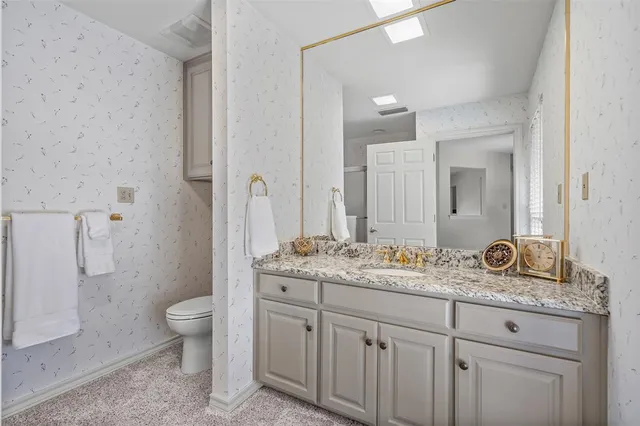 $399,900 | 32 1 Main Place, Benbrook, TX 76126