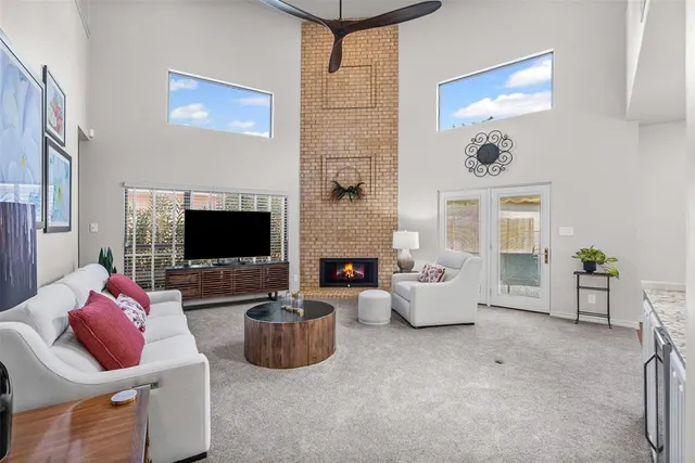 $399,900 | 32 1 Main Place, Benbrook, TX 76126