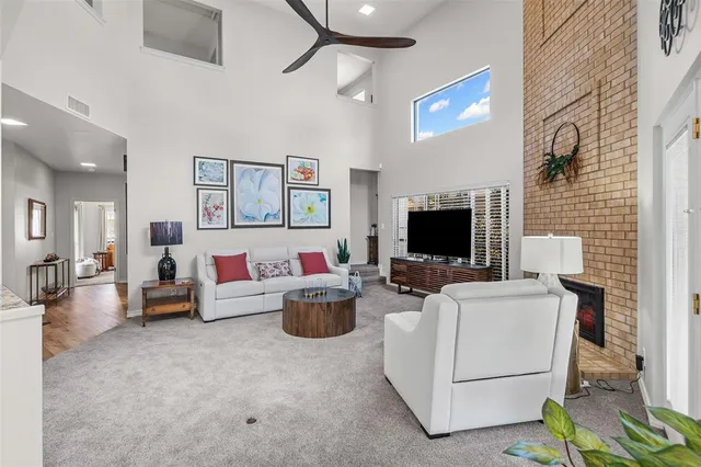 $399,900 | 32 1 Main Place, Benbrook, TX 76126