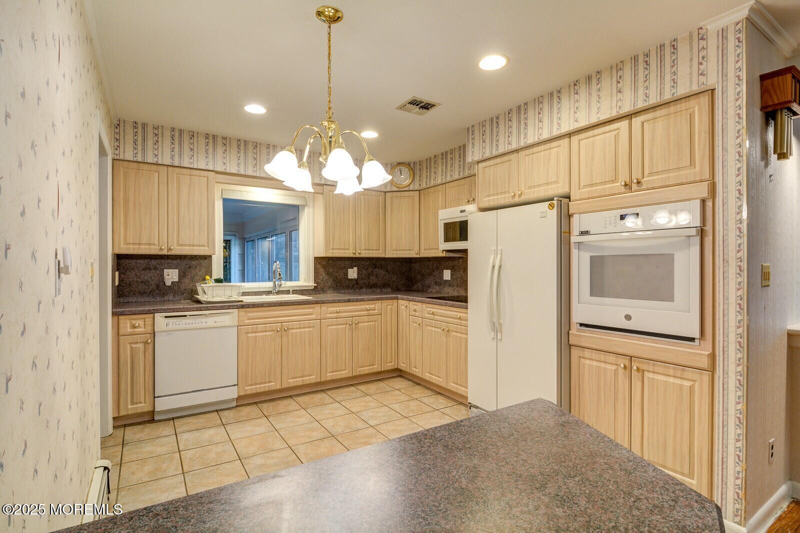 16 Wayside Drive Brick, NJ 08724 - Photo 12 of 31 Kitchen 16 Wayside