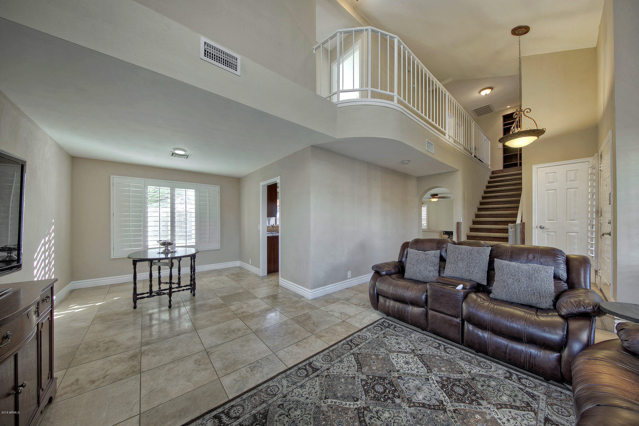 Formal living room / dining room