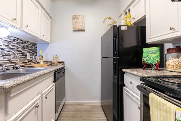 $799 | 1370 Afton Street, Unit 322, Houston, TX 77055
