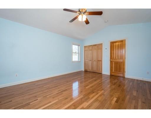 14 Richards Road Southborough, MA 01772 - Photo 18 of 30 Gallery Image 18