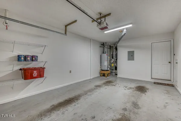 $259,000 | 1725 West Lakeview Drive, Unit 1, Johnson City, TN 37601