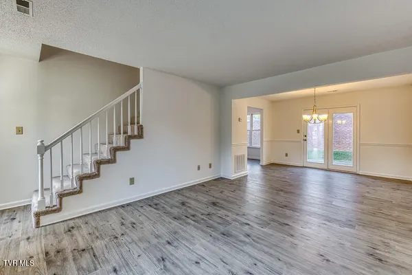 $259,000 | 1725 West Lakeview Drive, Unit 1, Johnson City, TN 37601