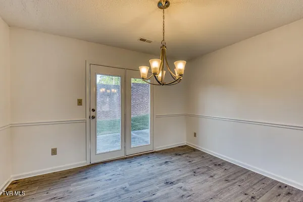 $259,000 | 1725 West Lakeview Drive, Unit 1, Johnson City, TN 37601