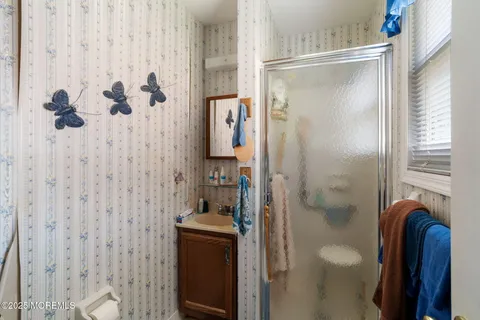 $289,000 | 11 Selkirk Avenue, Toms River, NJ 08757