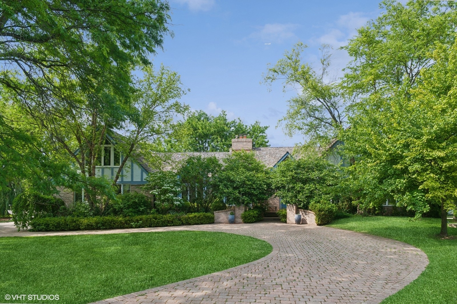 14080 West Old School Road Mettawa, IL 60048 - Photo 26 of 64 a view of a garden with trees