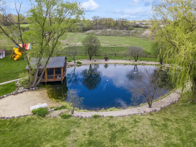 $1,250,000 | 14080 West Old School Road, Mettawa, IL 60048