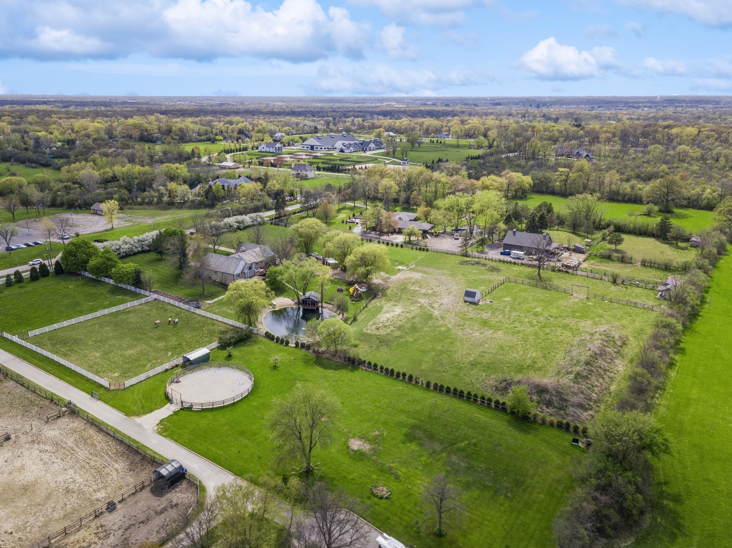 14080 West Old School Road Mettawa, IL 60048 - Photo 60 of 61 a view of a city