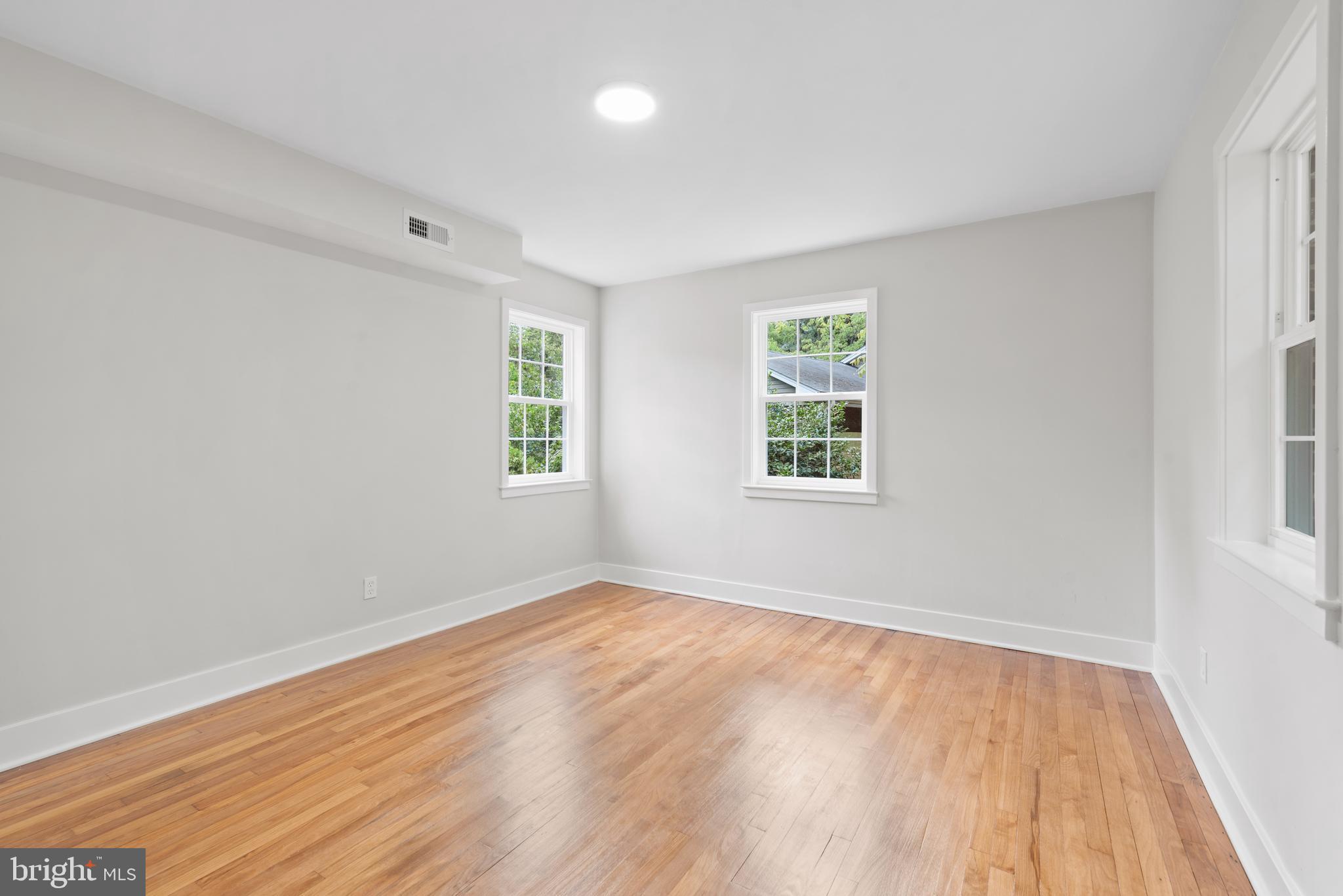 215 Patuxent Road Laurel, MD 20707 - Photo 14 of 27 Bedroom 1