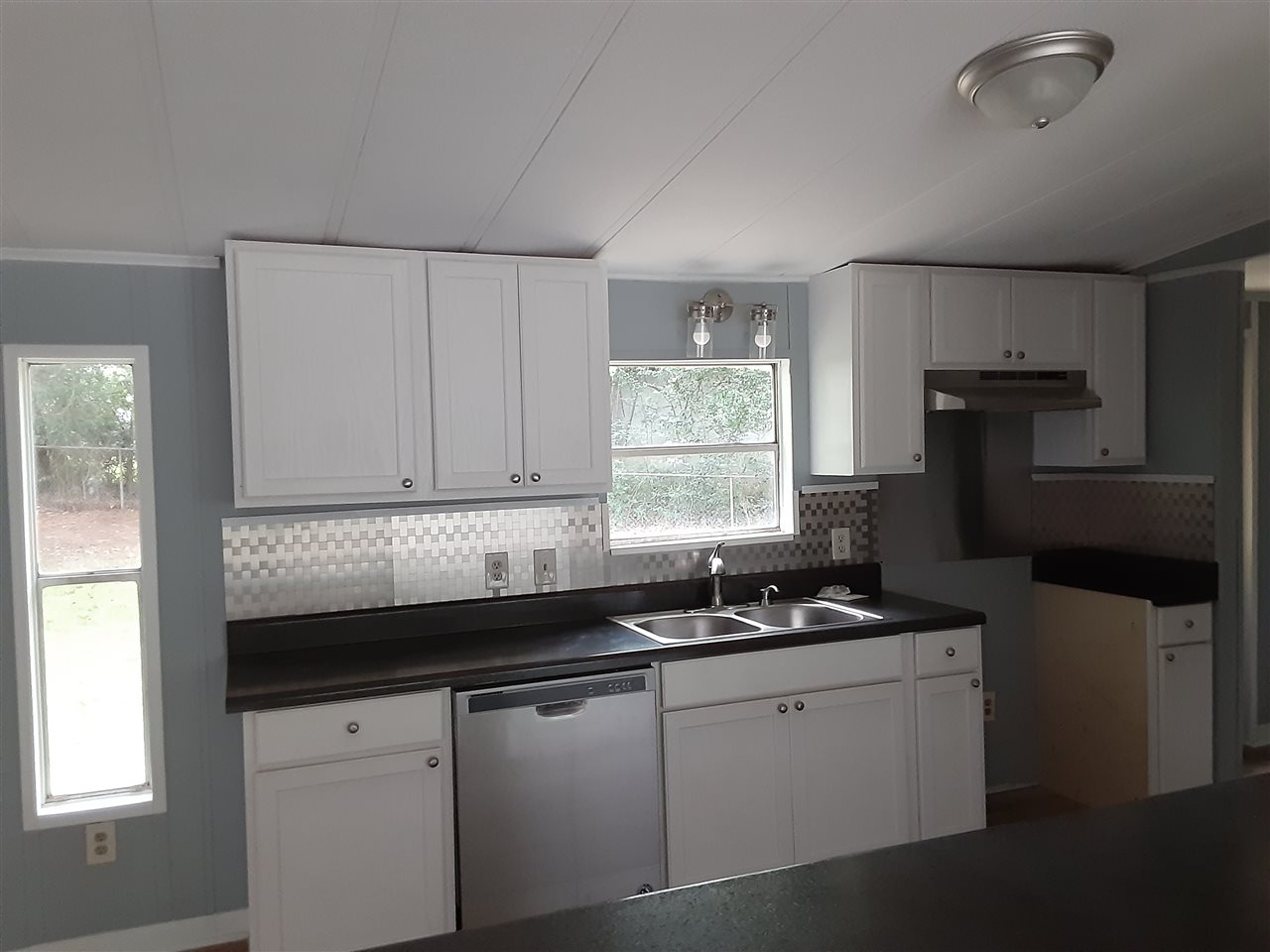 111 Millbank Road Wellford, SC 29385 - Photo 9 of 27 Gallery Image 9