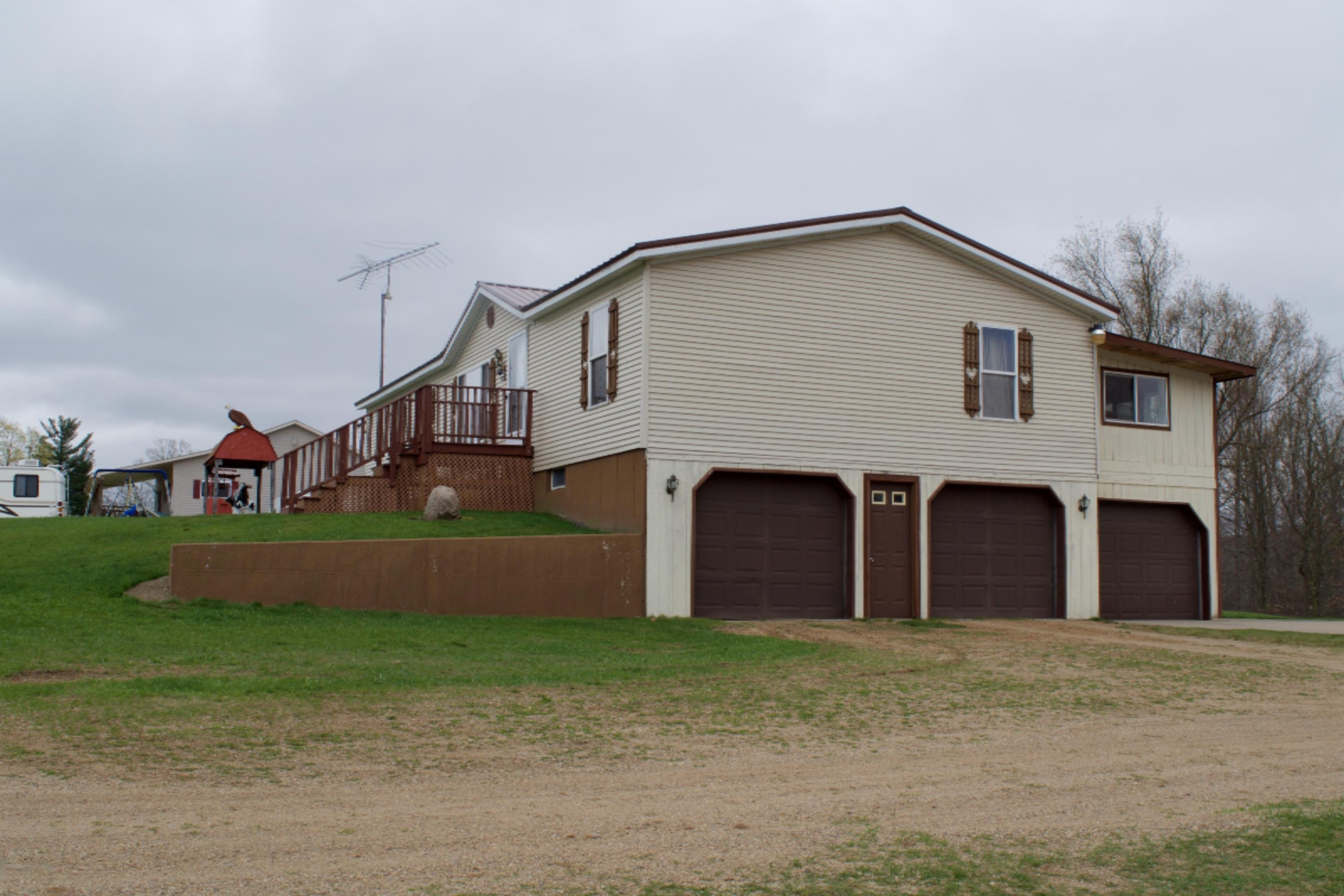 19211 4 Mile Road Morley, MI 49336 - Photo 3 of 17 2016-04-26 15.44.10