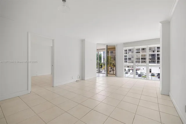 $2,500 | 1915 Brickell Avenue, Unit C405, Miami, FL 33129