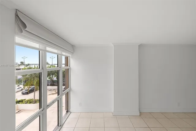 $2,500 | 1915 Brickell Avenue, Unit C405, Miami, FL 33129