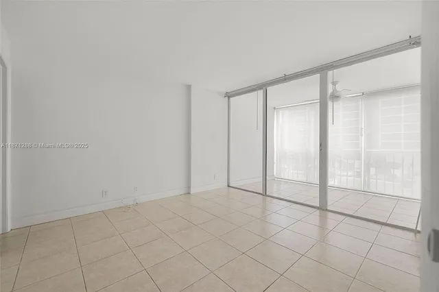 $2,500 | 1915 Brickell Avenue, Unit C405, Miami, FL 33129