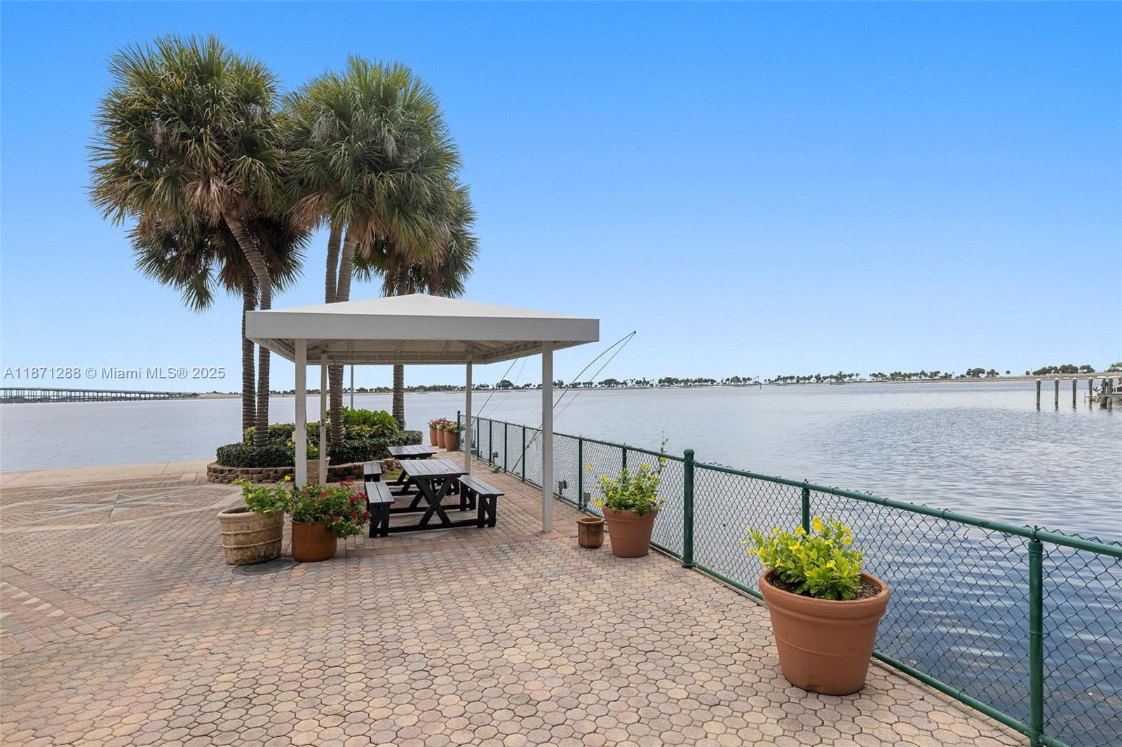 1915 Brickell Avenue, Unit C405 Miami, FL 33129 - Photo 36 of 47