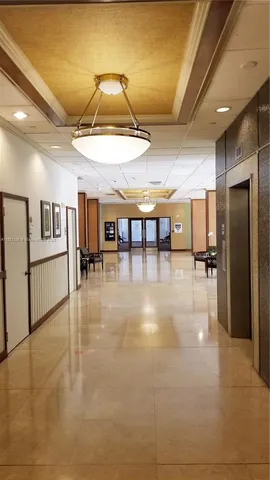 $2,500 | 1915 Brickell Avenue, Unit C405, Miami, FL 33129