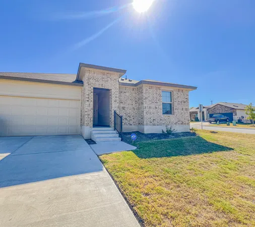 $225,000 | 100 Taggart Trail, Jarrell, TX 76537