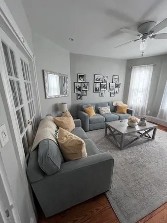 $3,500 | 883 East 4th Street, Unit 2, Boston, MA 02127
