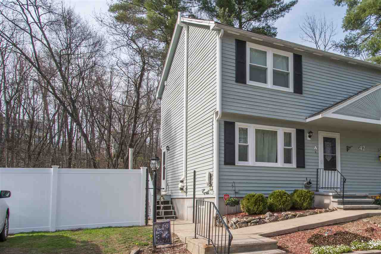 42 Windham Road, Unit A Hudson, NH 03051 - Photo 3 of 26