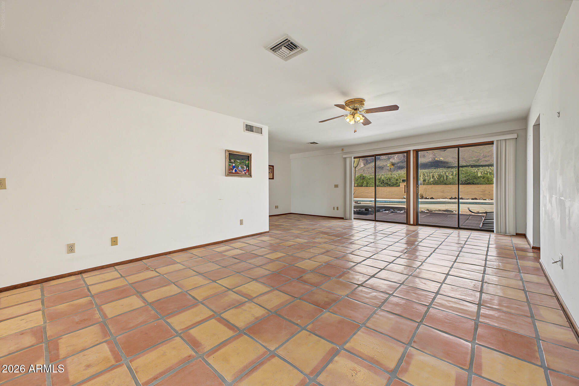 685 South Holmes Road Apache Junction, AZ 85119 - Photo 17 of 61 19-Holmes
