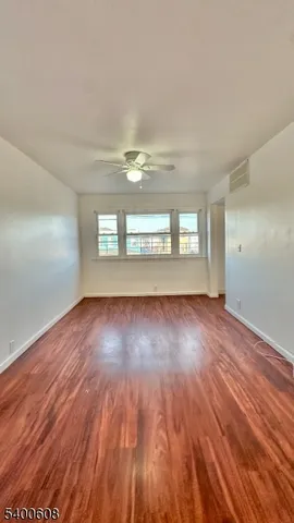 $2,150 | 507 New York Avenue, Unit 2, Elizabeth, NJ 07202
