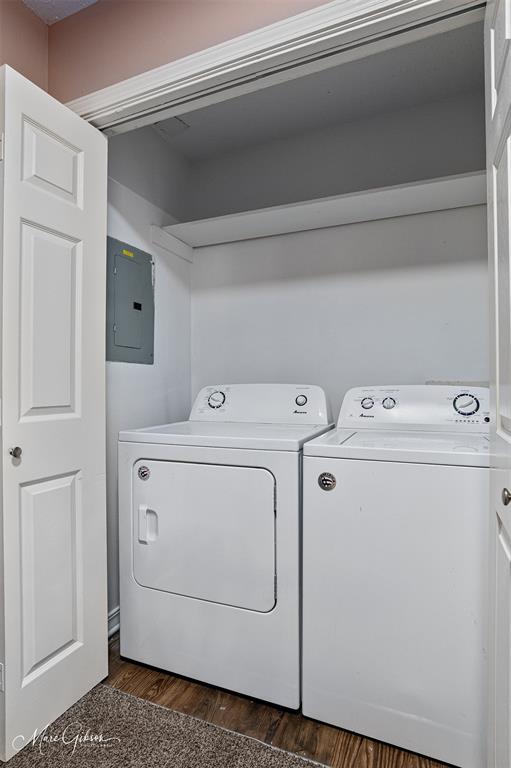 5705 East Texas Street, Unit 80 Bossier City, LA 71111 - Photo 11 of 15 a utility room with dryer and washer