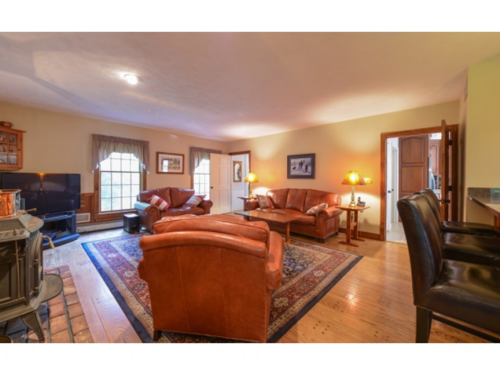48 Christian Hill Road Amherst, NH 03031 - Photo 15 of 30