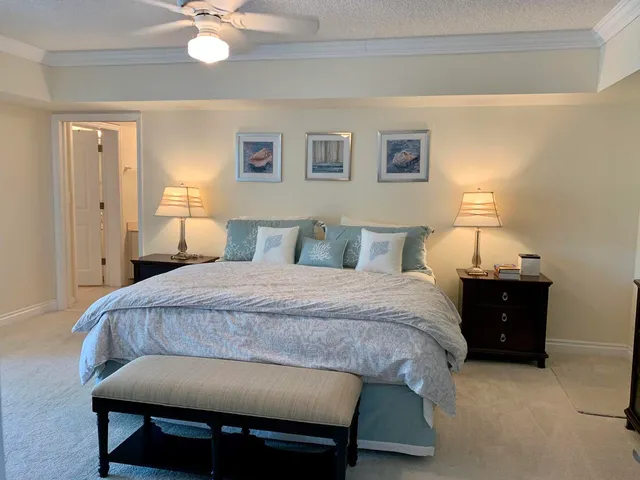 $7,900 | 100 Southeast 5th Ph17 Avenue Southeast, Unit PH17, Boca Raton, FL 33432