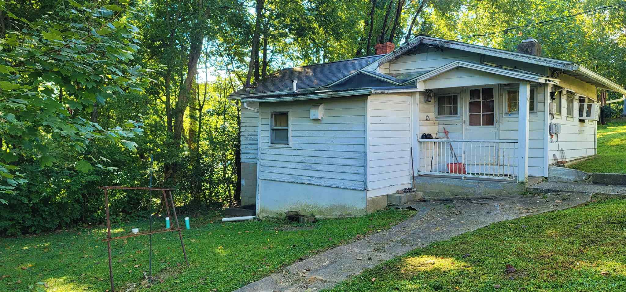 7111 Darmstadt Road Evansville, IN 47710 - Photo 3 of 21 Gallery Image 3
