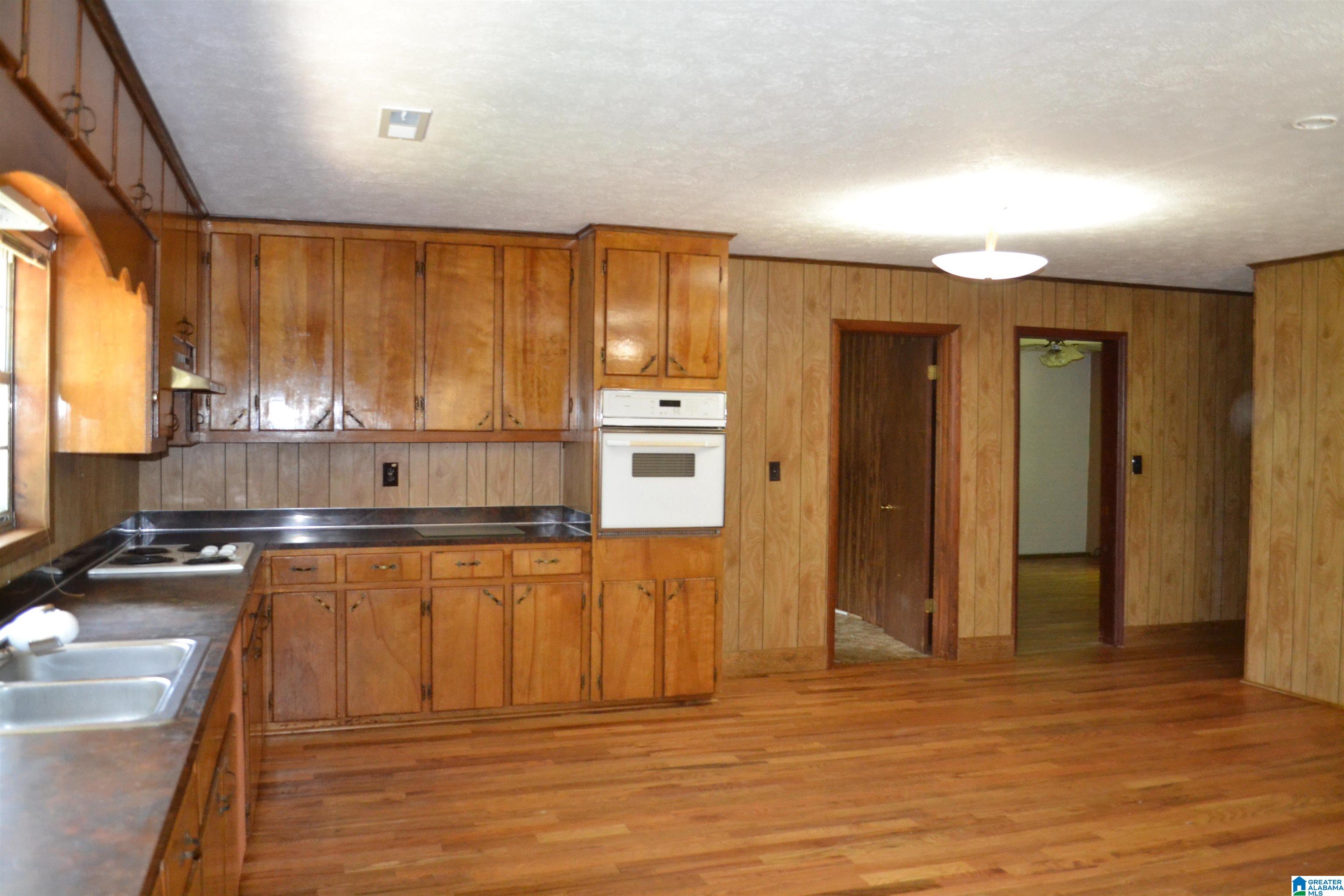 134 Lamar Street Roanoke, AL 36274 - Photo 10 of 35
