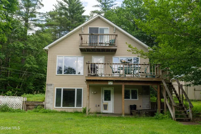 $399,000 | 2 Birch Court, Corinth, NY 12822
