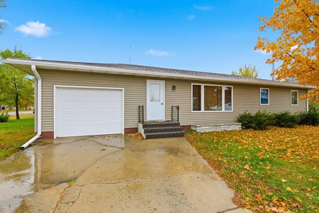 $265,000 | 215 Church Street, Eden Valley, MN 55329