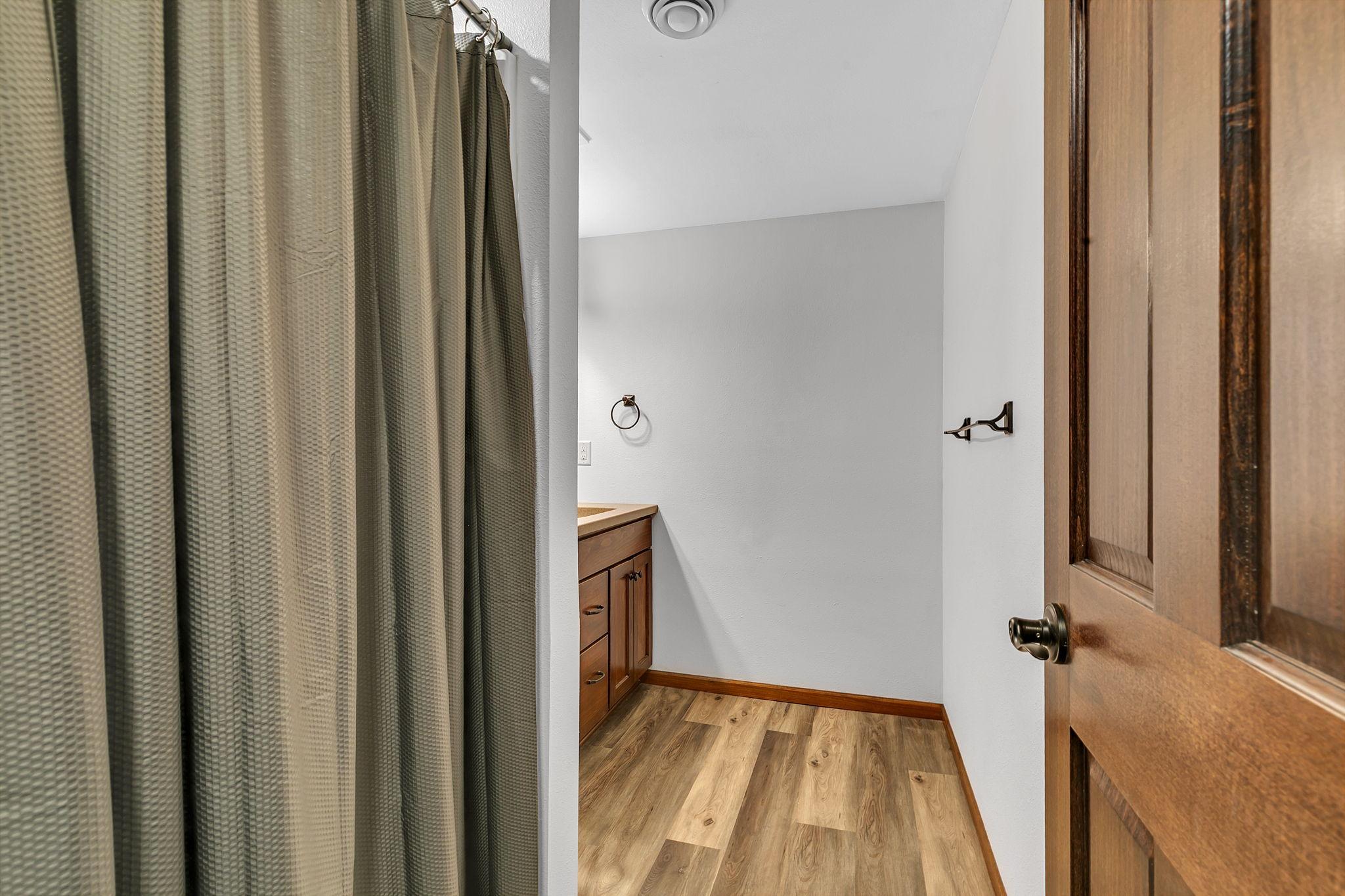 215 Church Street Eden Valley, MN 55329 - Photo 25 of 33