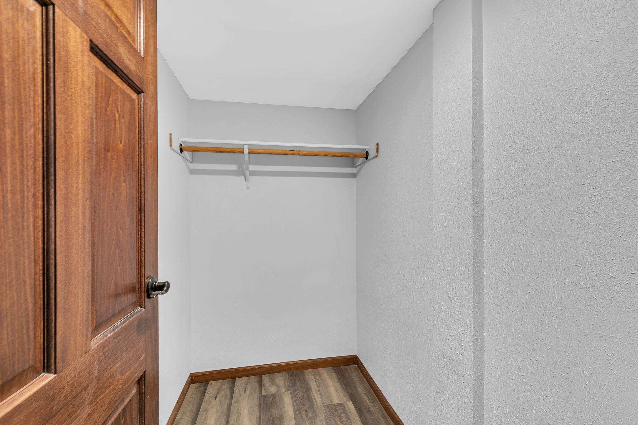 215 Church Street Eden Valley, MN 55329 - Photo 26 of 33