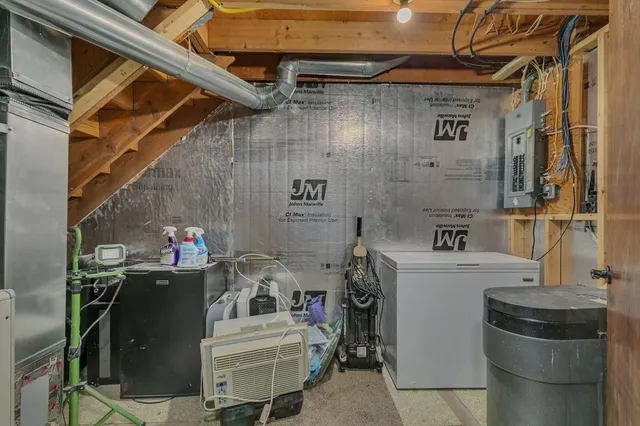 $265,000 | 215 Church Street, Eden Valley, MN 55329