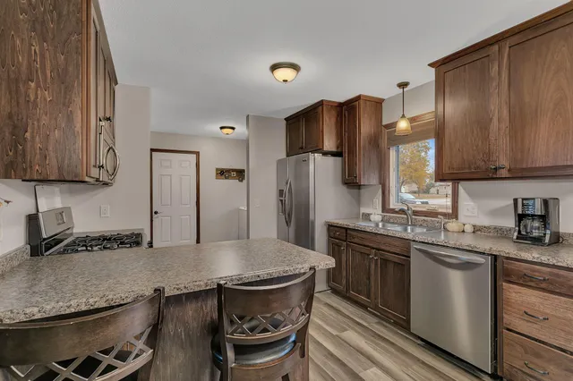 $260,000 | 215 Church Street, Eden Valley, MN 55329