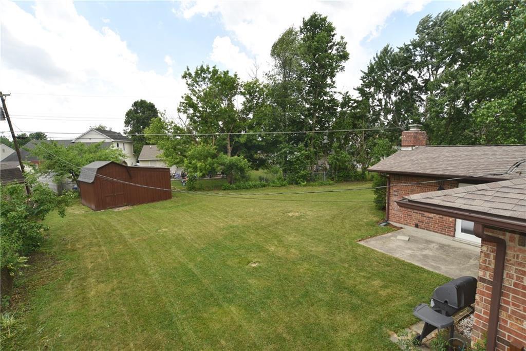 910 Hopkins Road Cumberland, IN 46229 - Photo 2 of 2