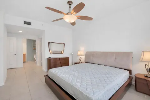 $775,000 | 511 Southeast 5th Avenue, Unit 1217, Fort Lauderdale, FL 33301