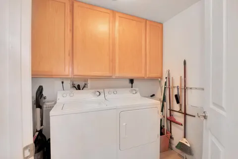 $775,000 | 511 Southeast 5th Avenue, Unit 1217, Fort Lauderdale, FL 33301