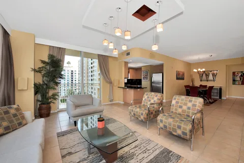 $785,000 | 511 Southeast 5th Avenue, Unit 1217, Fort Lauderdale, FL 33301