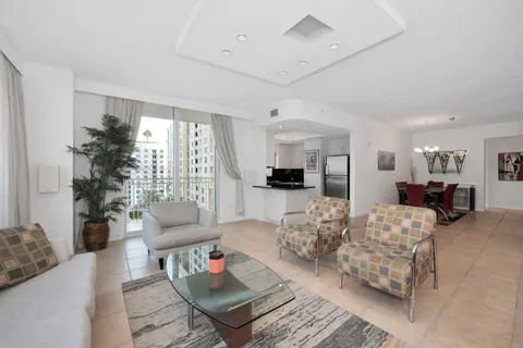 $775,000 | 511 Southeast 5th Avenue, Unit 1217, Fort Lauderdale, FL 33301