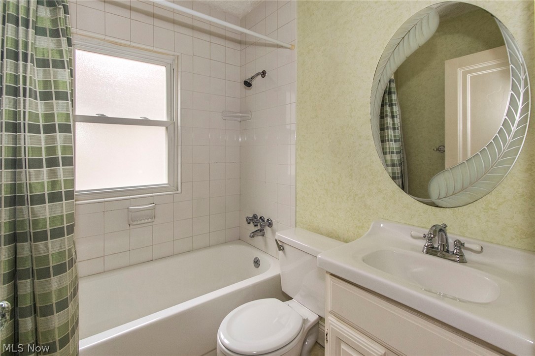 3464 Berea Road Cleveland, OH 44111 - Photo 20 of 32 Gallery Image 20